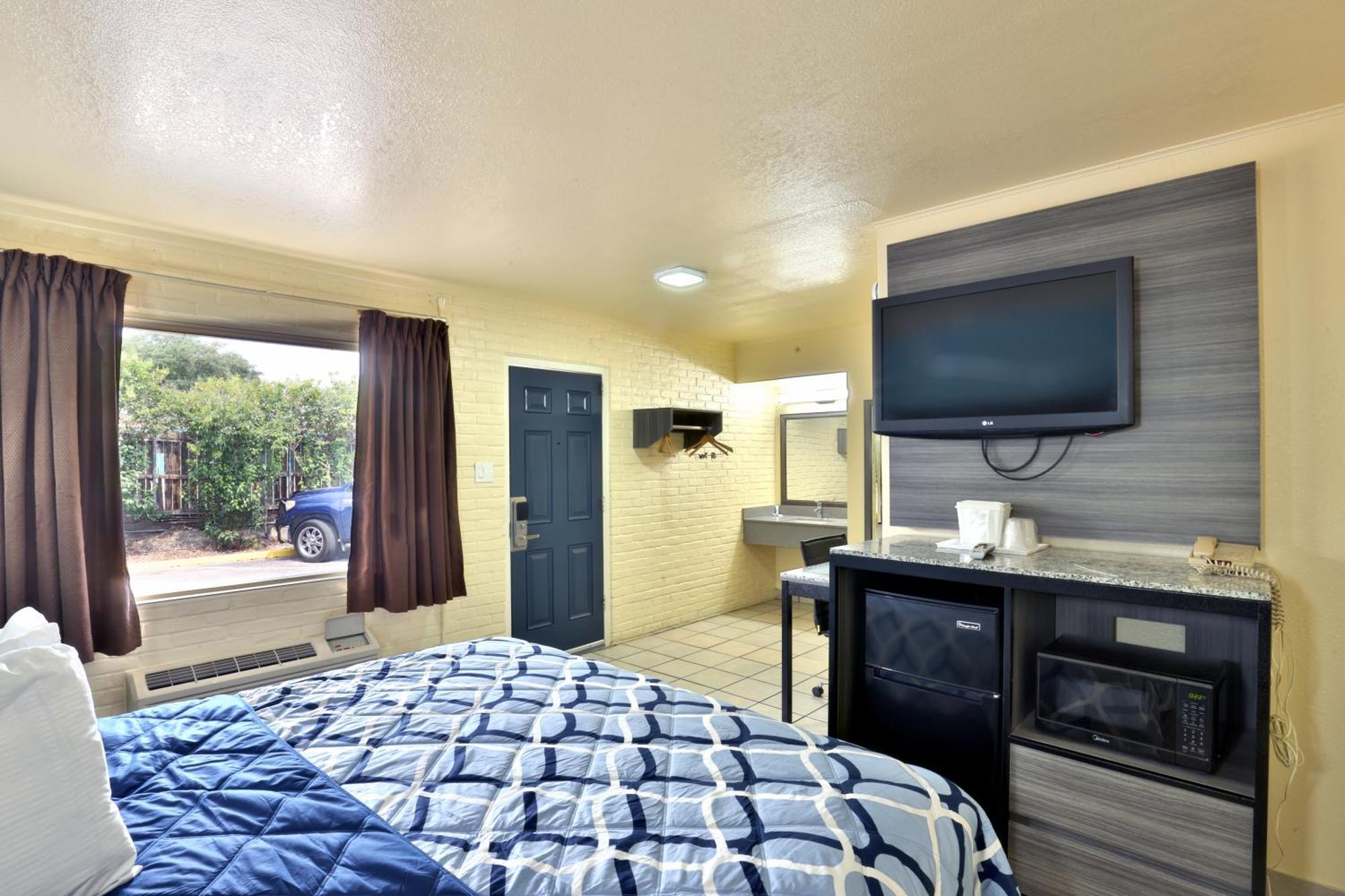 Americas Best Value Inn San Antonio Airport South Экстерьер фото