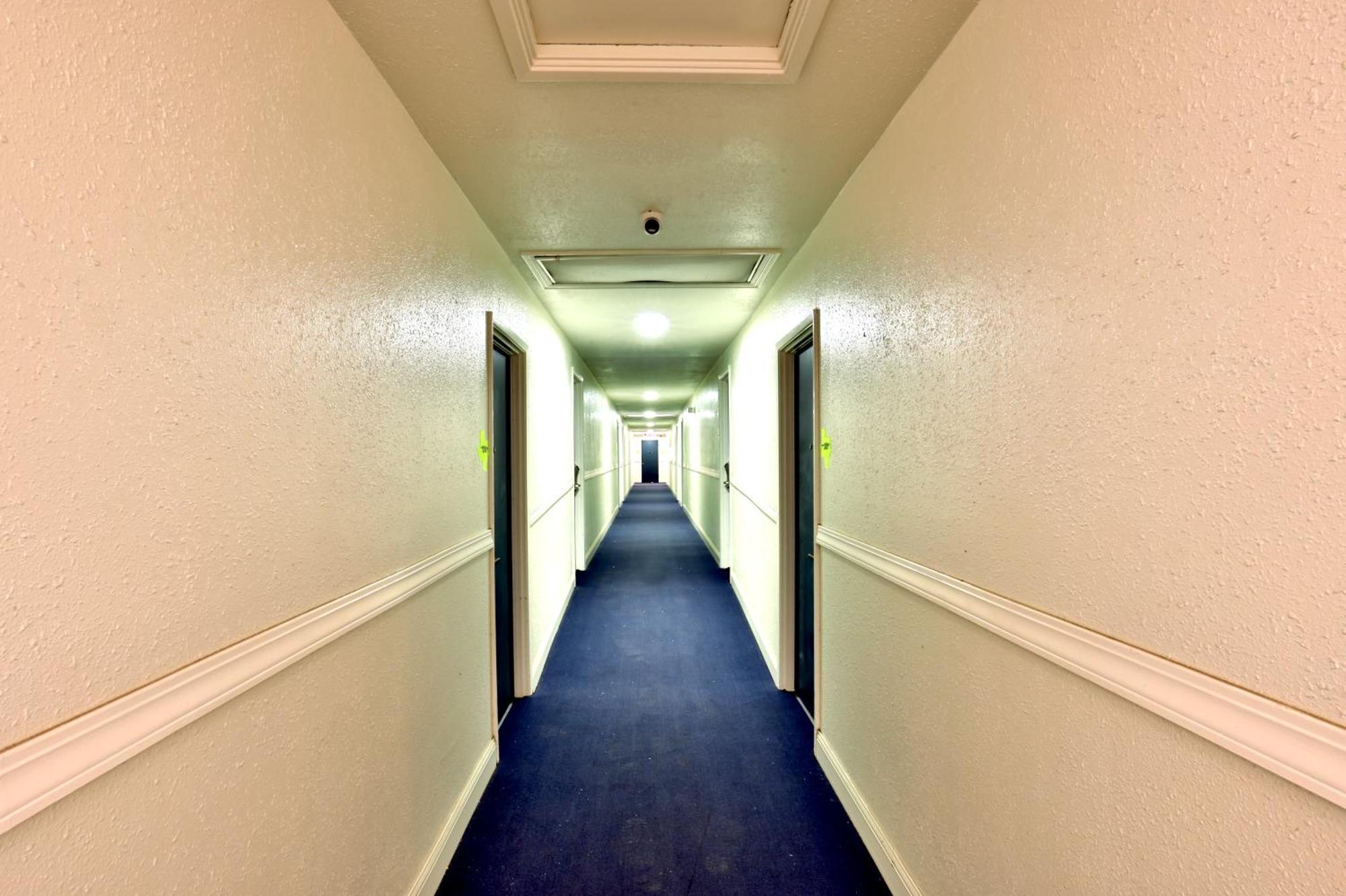 Americas Best Value Inn San Antonio Airport South Экстерьер фото